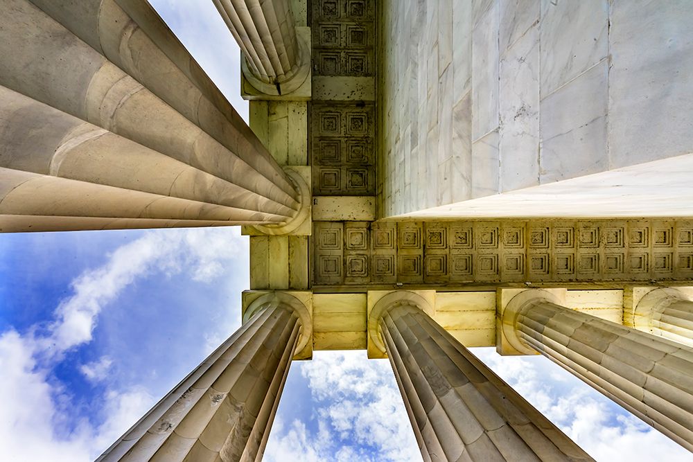 Tall white columns-Lincoln Memorial-Washington DC-Dedicated 1922